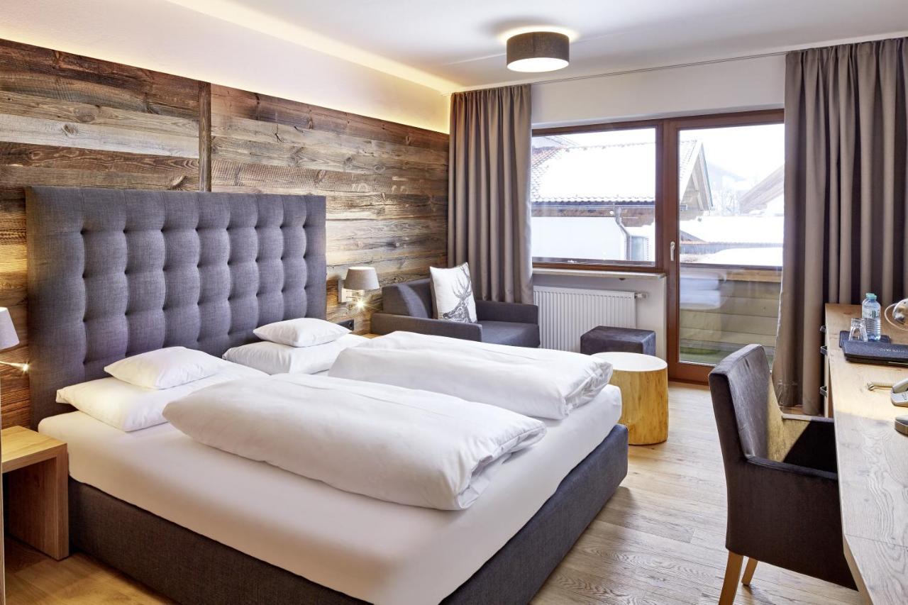 Der Gruene Baum Mountain Boutique Hotel ايروالد الغرفة الصورة